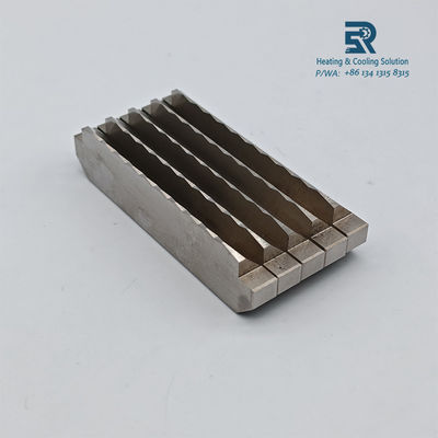 Beli Stasiun Die Fin Burr Oak 12.7×31.75mm Bawah dengan Bilah Slit Bergelombang dalam Pembuatan Koil Kondensor online manufacture